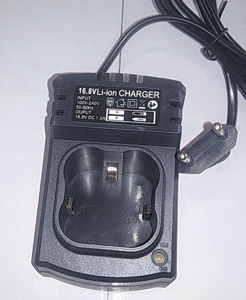 Зарядное устройство для аккумулятора (подставка) фото