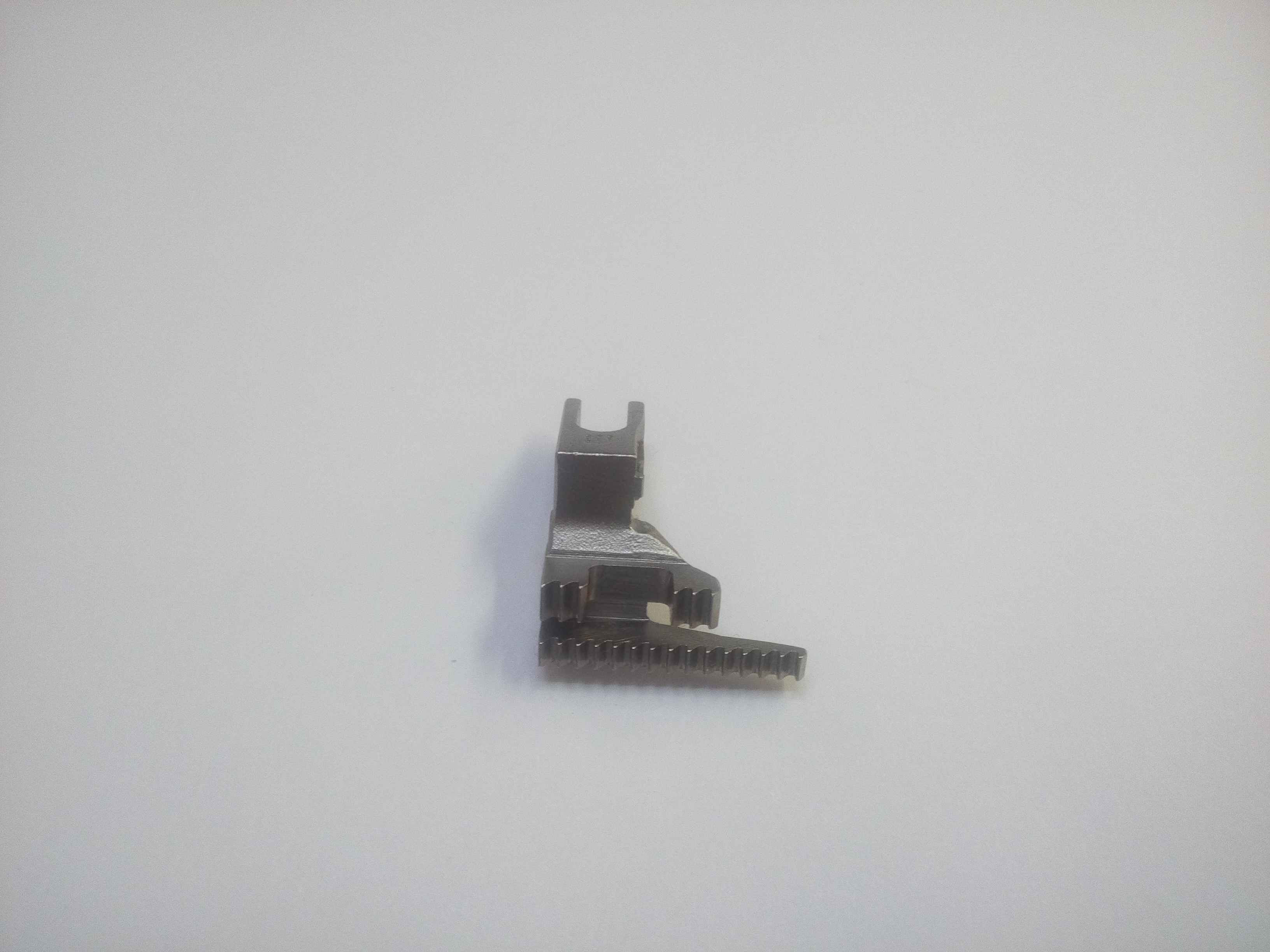 Двигатель ткани задний 118-82909 (к 121-73902) легкие ткани (original) фото