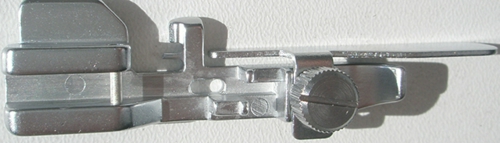 Лапка для потайной подгибки A9521-634-0A0А (одна игла) фото